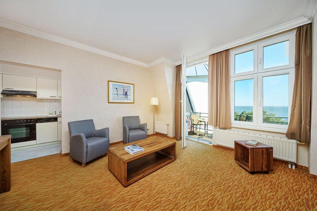 Strand- Und Wellnesshotel Preussenhof ツィノヴィッツ エクステリア 写真
