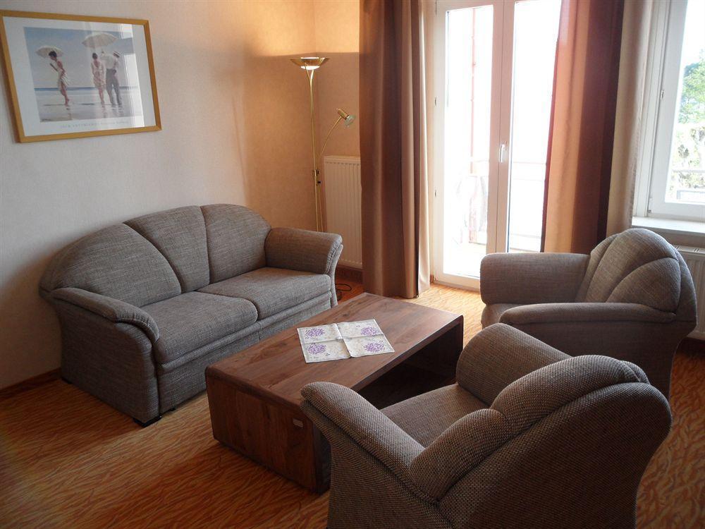 Strand- Und Wellnesshotel Preussenhof ツィノヴィッツ エクステリア 写真